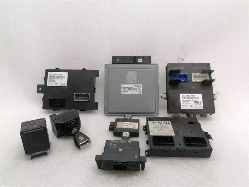 PORSCHE 911 997 Engine ECU Set 99761860701 Motorsteuergerät Satz 3.8 MK2 09-12