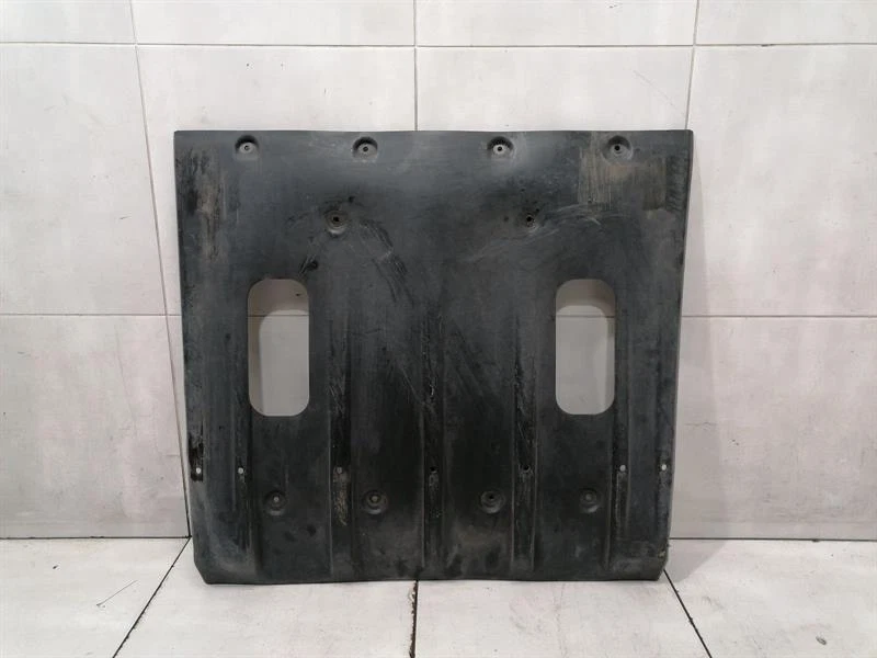 ASTON MARTIN VANTAGE V8 UNDERTRAY 6G33-17C857-AC Unterbodenverkleidung - Image 5