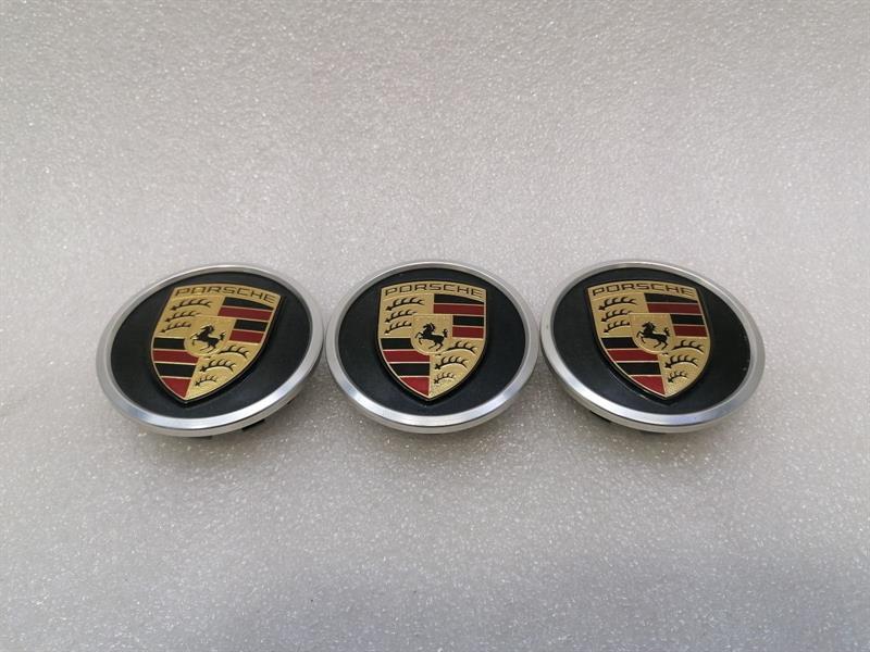 PORSCHE TAYCAN 9J 9J1601151  M7R Volcano Grey Metallic ALLOY WHEEL HUB CAP