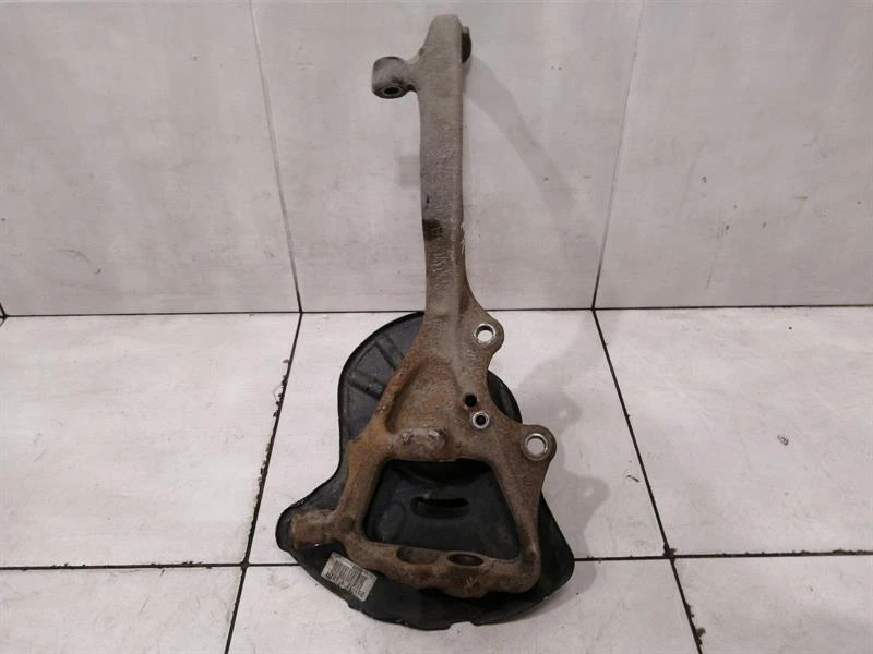 MERCEDES S-class W221 Right Front Hub A2213323001 Radlagergehäuse Vorne Rechts