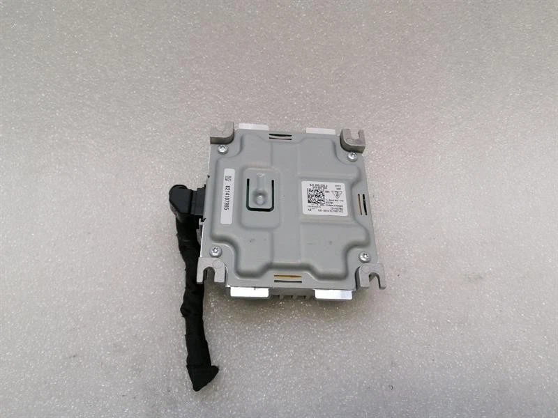 PORSCHE TAYCAN 9J Electronic module 9J1035335J Steuergerät Motor Soundverstärker