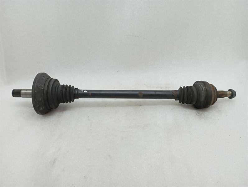 MERCEDES C63 AMG W205 Left Rear Drive Shaft A2053503718 Antriebswelle Hinten Li