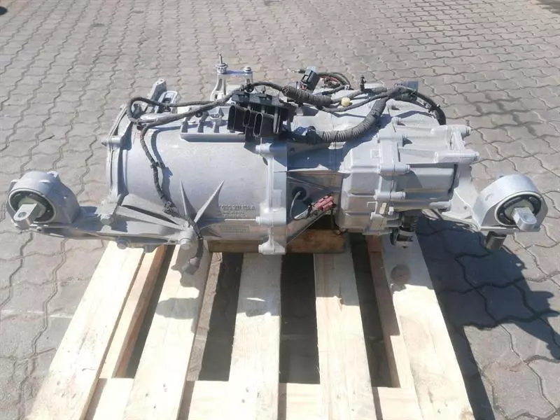 AUDI E-TRON GT Engine 9J1901153D MOTORHINTEN REAR DRIVE UNIT PORSCHE TAYCAN 4S - Image 3