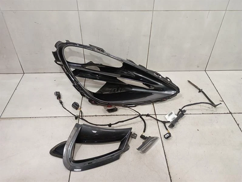 McLaren 720S Spider Body Moulding 14AAC20CP Leiste BUMPER PARTS HEADLIGHT TRIM - Image 2