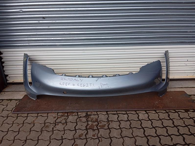 PORSCHE TAYCAN 9J Front Bumper 9J1807221 Vorne Stoßstange