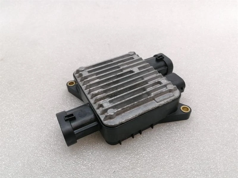 McLaren 570S Spider Electronic module 13K0109CP Steuergerät FUEL PUMP ECU - Image 4