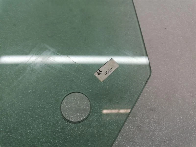 McLaren 720S Spider Right Front Door Glass 14A1286SP Türscheibe vorne Rechts - Image 4