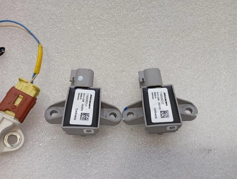 McLaren 720S Spider Sensor 11M0252CP CRASH SET - Image 3