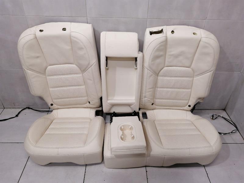 PORSCHE CAYENNE 958 92A CAYENNE 958 REAR SEAT SET HINTEN SITZ COVERS