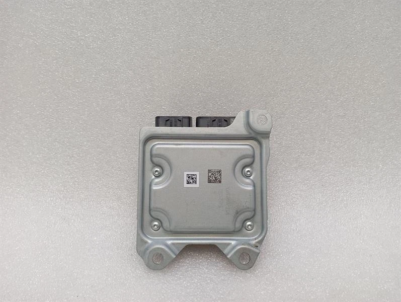 JAGUAR i-PACE X590 EV400 Safety Module ECU L8A2-14D374-CD Airsteuergerät SRS - Image 5