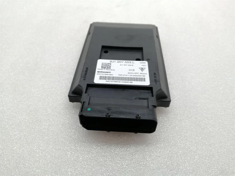 PORSCHE TAYCAN 9J Active Suspension Control Module 9J1907553L Steuergerät - Image 2