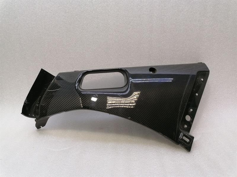 McLaren 570S Spider 13A4613CP LEFT CARBON AIR DUCT  LINKER CARBON LUFTKANAL