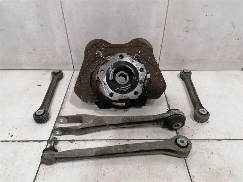 PORSCHE 911 997 Right Rear Hub 99733111207 Radlagergehäuse Hinten Rechts