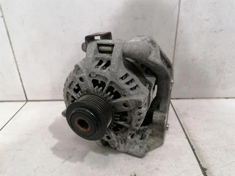 ASTON MARTIN RAPIDE 10-14 Alternator 8D33-10300-AA Lichtmaschine - Image 3