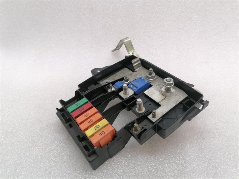 McLaren 570S Spider Fuse Box 13M0771CP Sicherungskasten