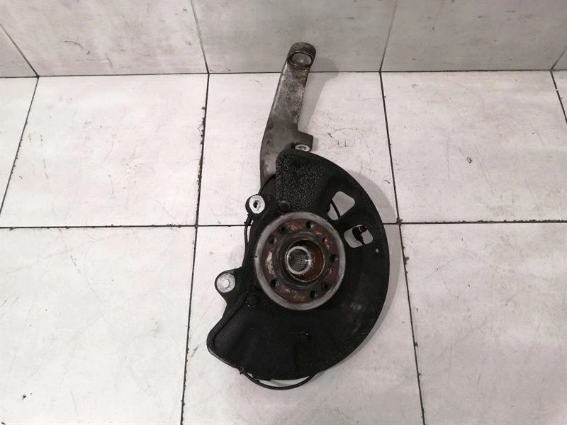 MERCEDES GLE W292 AMG Right Front Hub A1663301020 Radlagergehäuse Vorne Rechts