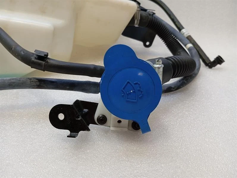 ASTON MARTIN VIRAGE MK2 Washer fluid reservior 4G43-17B613-A Wischwasserbehälter - Image 4