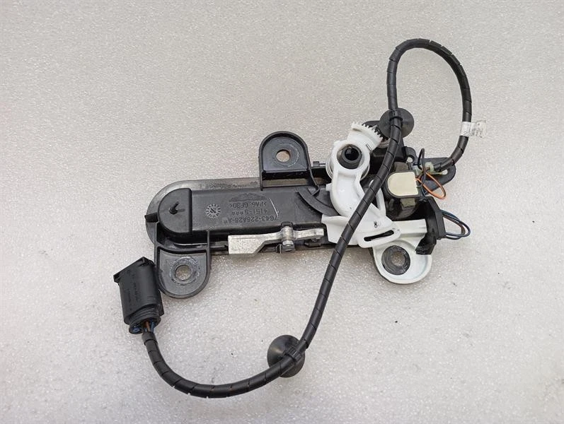 ASTON MARTIN VIRAGE MK2 2011-2012 Door handle 7G43-226A28-A Türgriff Rechts - Image 3