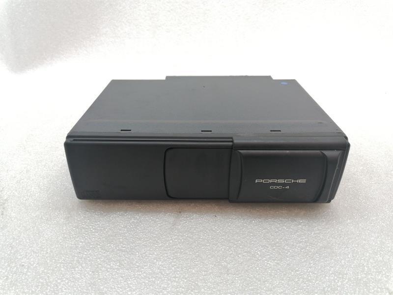 PORSCHE CAYMAN 987 CD changer 99764514003 CD-Wechsler