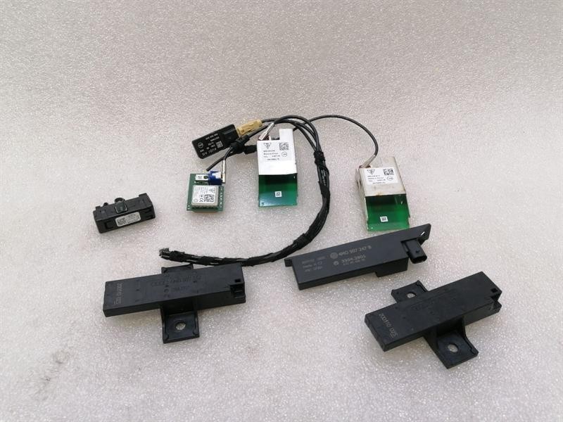 PORSCHE TAYCAN 9J Aerial / Antenna SET 992035510 Antenne SATZ 4M0907247