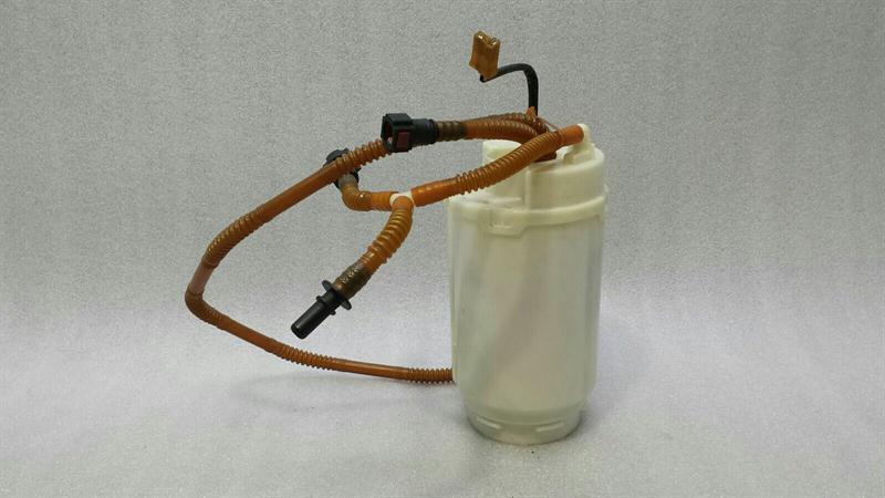 PORSCHE CAYENNE 957 Fuel Pump Electric 95562093201 Kraftstoffpumpe Rechts 4.8 V8
