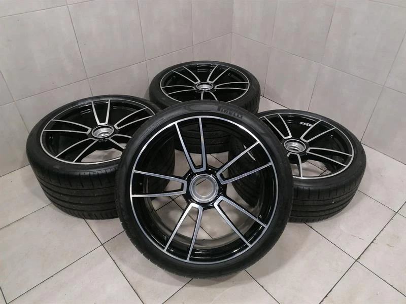 PORSCHE 911 992 TURBO Alloy Wheel 992601025AA Alufelge 0KM NEU NEW CENTRAL LOCK