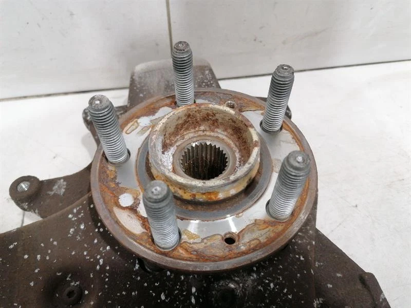 ASTON MARTIN VANTAGE V8 Right Rear Hub 8D33-5A970-AB Radlagergehäuse Hinten Re - Image 5