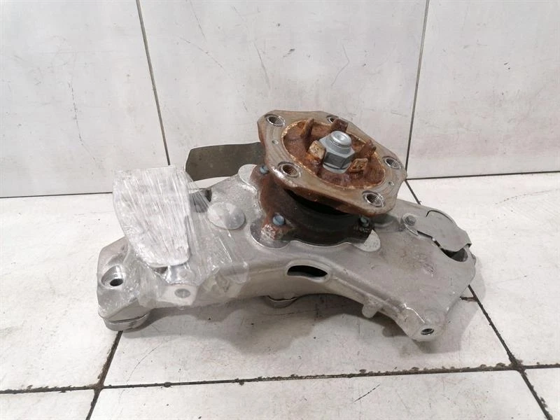 PORSCHE CAYMAN 718 GT4 Right Front Hub 99134165881 Radlagergehäuse Vorne Rechts - Image 3