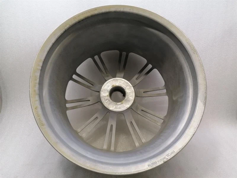 ASTON MARTIN DB9 Volante  Alloy Wheel CG43-9965G-KB 11J x 20 ET 54 Alufelge - Image 5