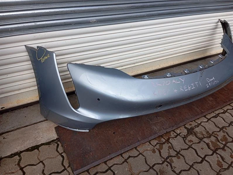 PORSCHE TAYCAN 9J Front Bumper 9J1807221 Vorne Stoßstange - Image 3