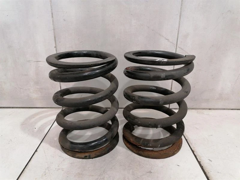ASTON MARTIN DB7 Coil Spring Front 23-122210-AC Fahrwerksfeder Feder Vorne - Image 2