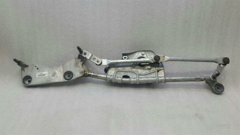 MERCEDES GLE W166 RHD Front Wiper Motor A1668200641 Rechtslenker
