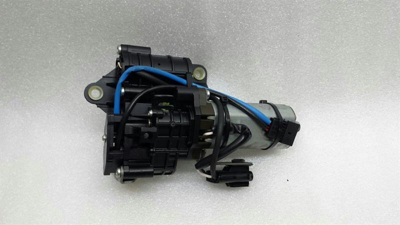 BMW 6er E63 E64 Steering column adjust. motor 67646956696 Lenksäulenverstellung