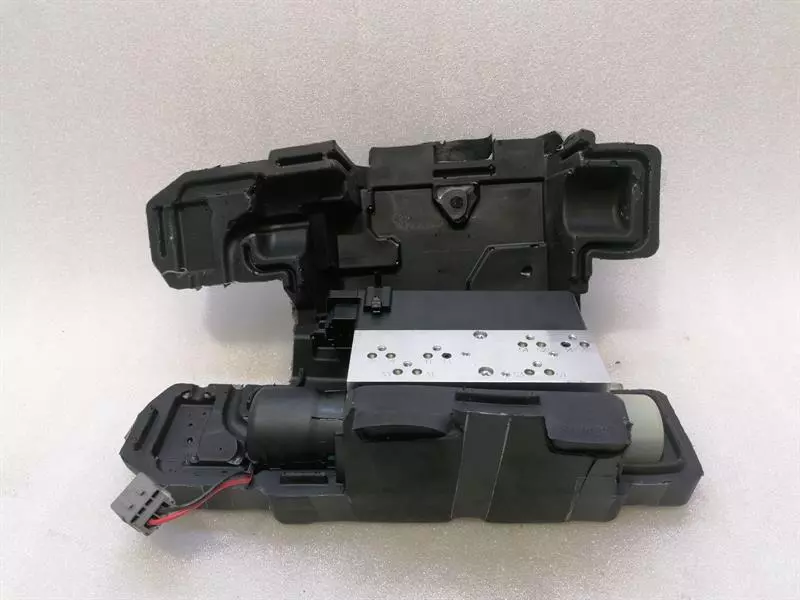 McLaren 600LT Spider ROOF HYDRAULIC PUMP 11A8269SP HYDRAULISCHE PUMPE + STRUTS - Image 4