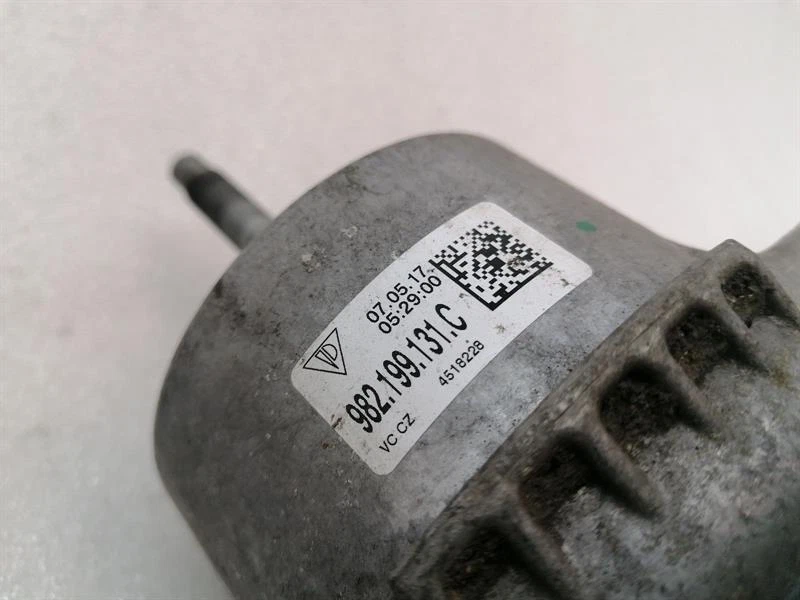 PORSCHE CAYMAN 718 Engine mount 982199131C Motorhalter - Image 4