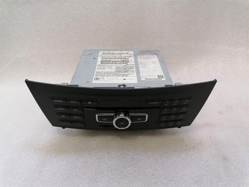 MERCEDES C W204 CD player A2049007211 Audiosystemkontroller HEAD UNIT HIGH MOPF