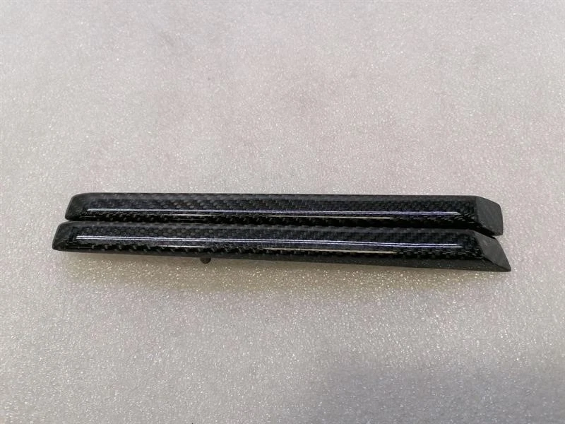 ASTON MARTIN RAPIDE AMR CARBON Indicator KD43-280B62-BB Seitenblinker satz - Image 3