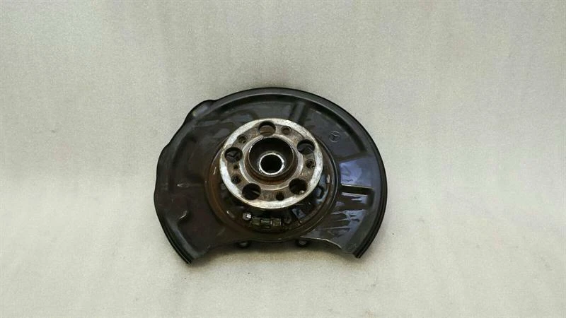 MERCEDES SL R230 Right Rear Hub A2303508608 Radlagergehäuse Hinten Rechts .