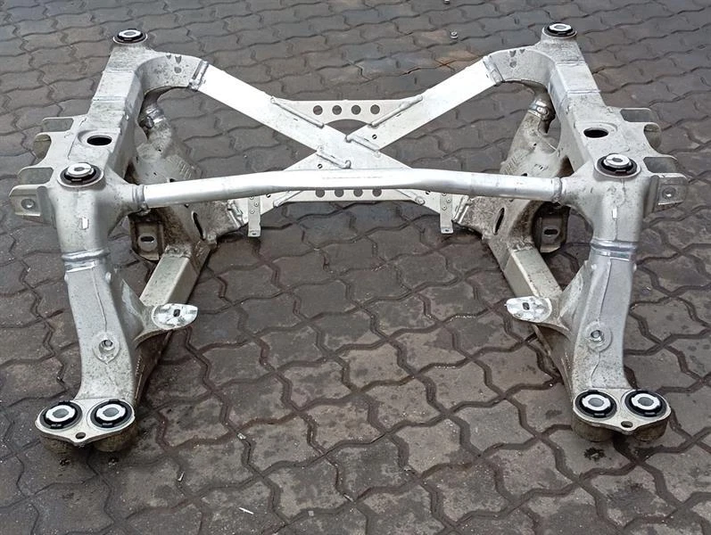 ASTON MARTIN RAPIDE AMR Subframe Rear AD43-5R003-BE Achsrahmen Hinterachse - Image 3