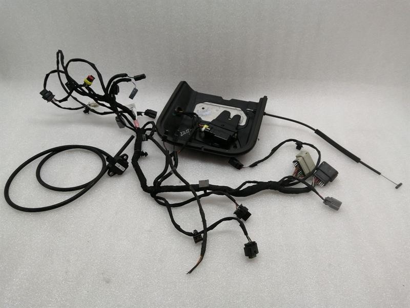 TESLA MODEL S 70 Bonnet lock set 1033011-00-G Motorhaube Schloss satz