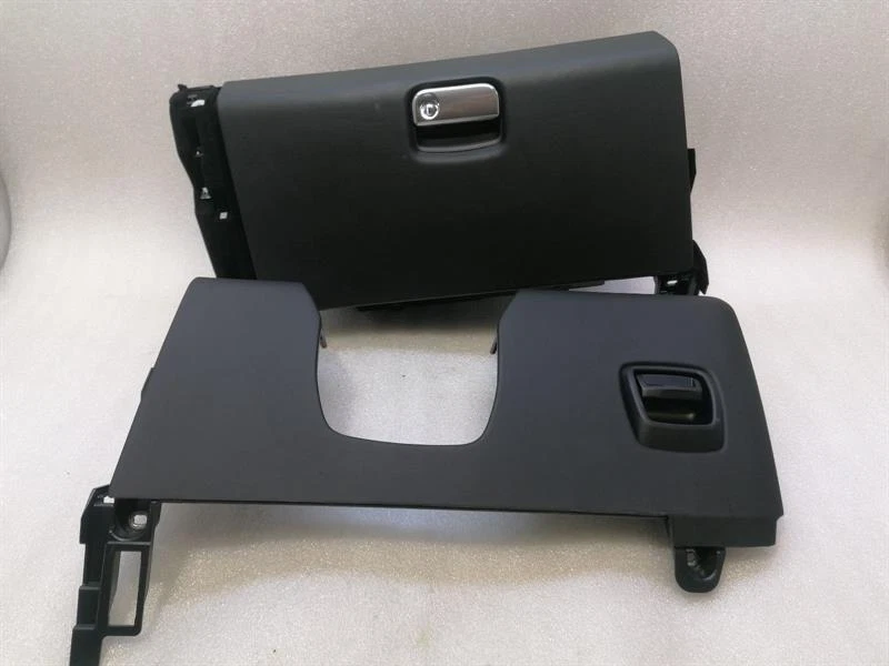 PORSCHE CAYMAN 718  Glovebox 99155220315 RHD  Handschuhfach ALCANTARA