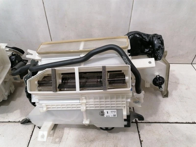 ASTON MARTIN RAPIDE S Heater Blower 4G43-18N407-AD Motor Heizungsgebläse hvac - Image 3
