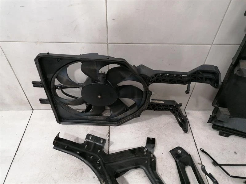 McLaren 600LT Spider Cooling fan 13A6527CP  LINKS  LUEFTER LEFT - Image 7