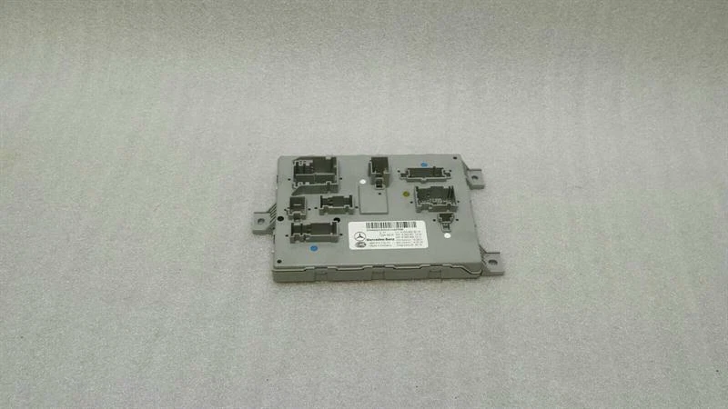 MERCEDES C Class W205 Electronic module A2059002019 Steuergerät SAM UNIT