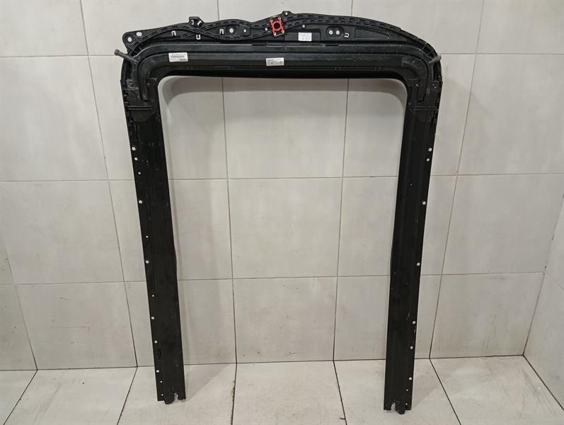 PORSCHE MACAN 95B Sunroof Frame 95B877041G SCHIEBEDACHRAHMEN FACELIFT 2020
