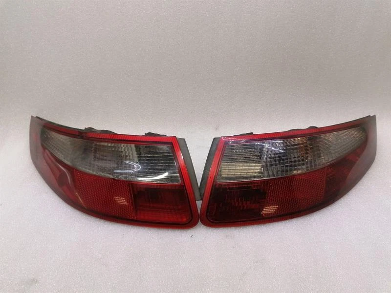 PORSCHE 911 997 Rear Light Set 99763140503 FIRE DAMAGE BRANDSCHADEN Rückleuchte
