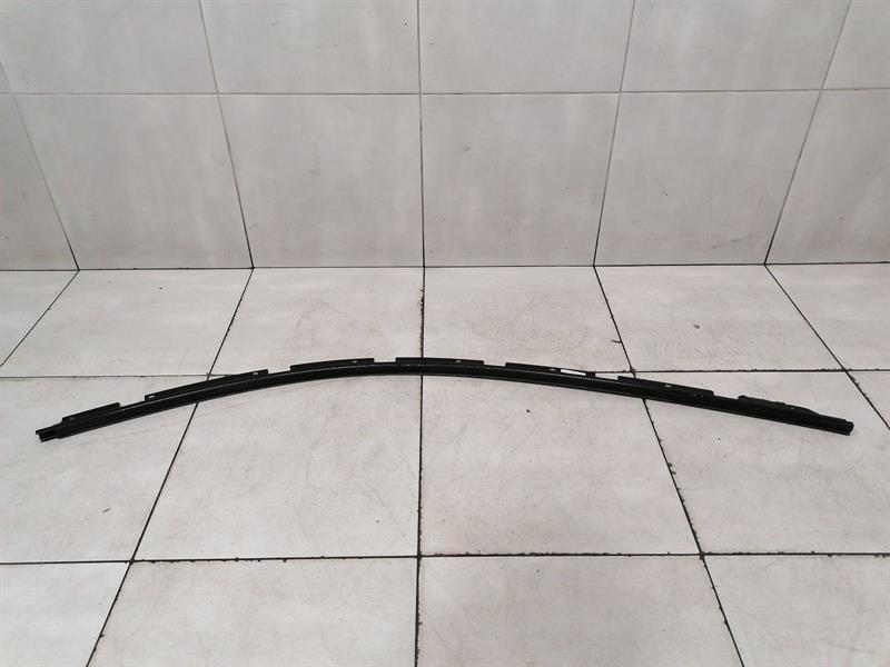 McLaren RIGHT Body Moulding 13A6913GP  Leiste RECHTS