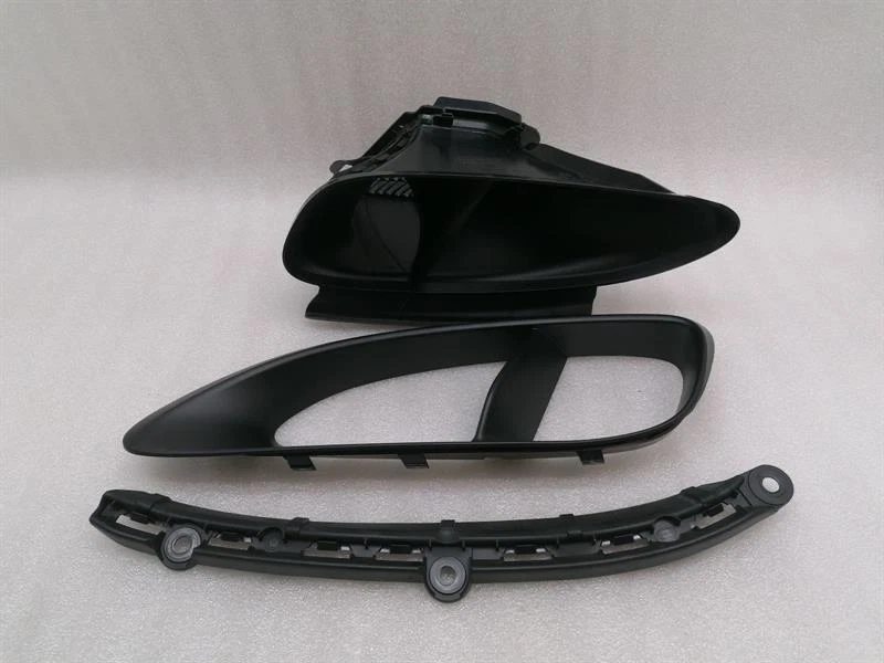 PORSCHE SPYDER 718 Right Air Intake 982815216A RECHTE LUFTFÜHRUNG LUFTEINLASS