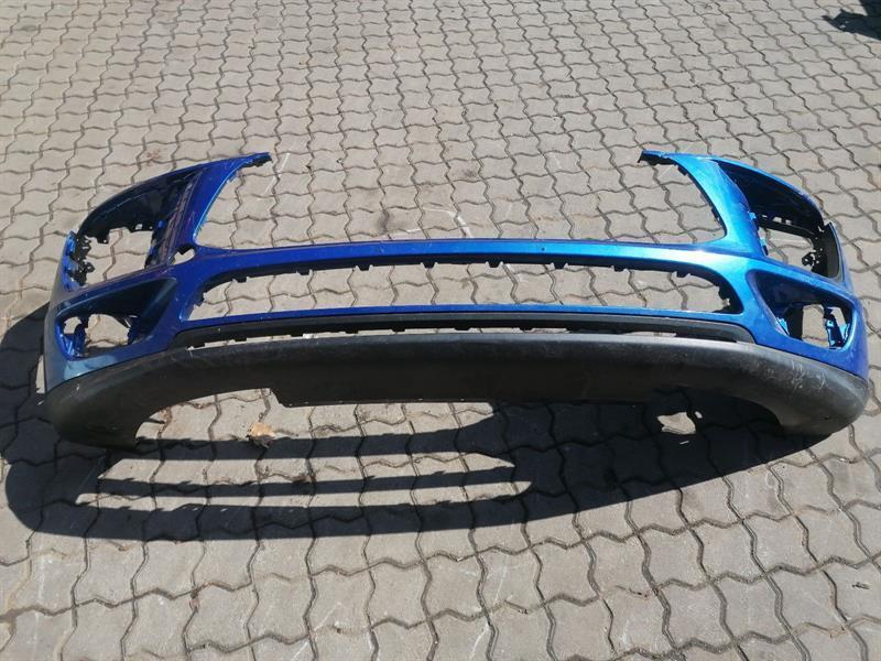 PORSCHE MACAN 95B Front Bumper 95B807221A Vorne Stoßstange 13-18