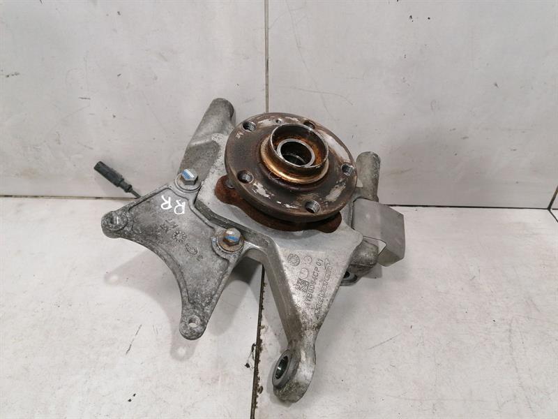 McLaren 570S Spider Right Rear Hub 11BA0094CP Radlagergehäuse Hinten Rechts